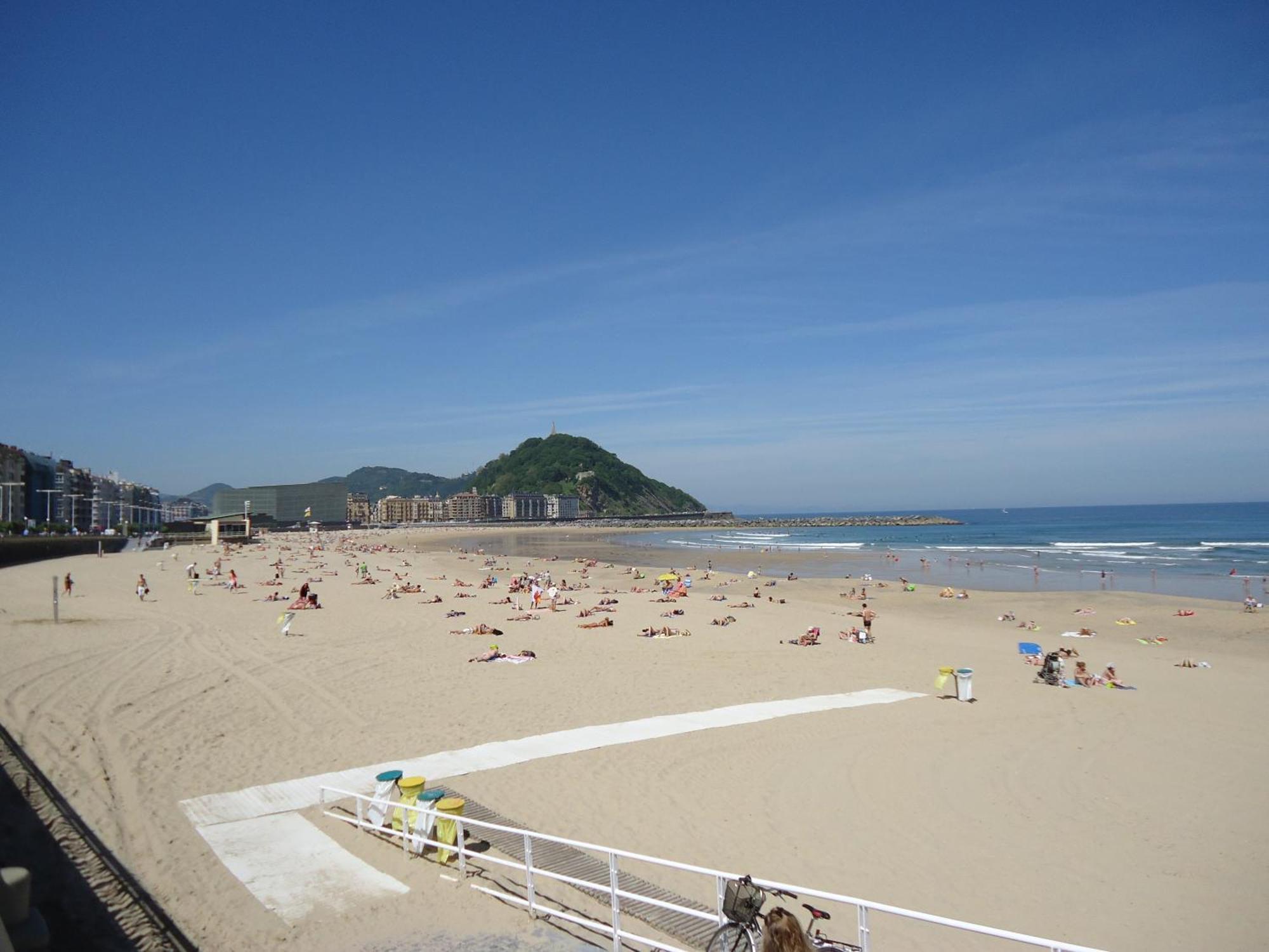Pension Atxiki San Sebastián Exteriör bild