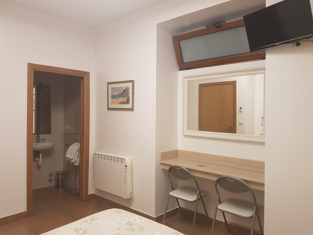 Pension Atxiki San Sebastián Exteriör bild