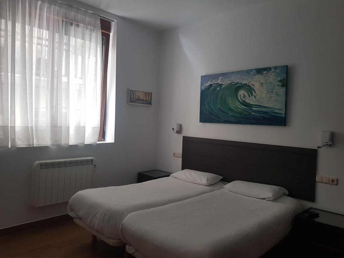 Pension Atxiki San Sebastián Exteriör bild